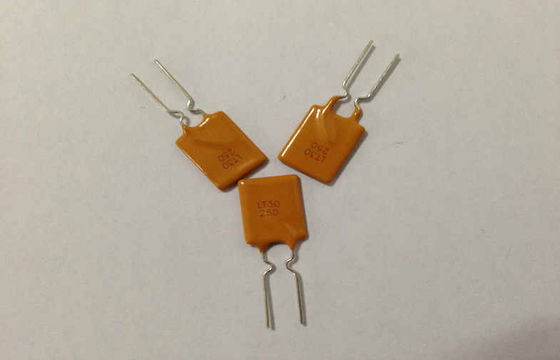 30V 2.5A PPTC रीसेट करने योग्य फ्यूज