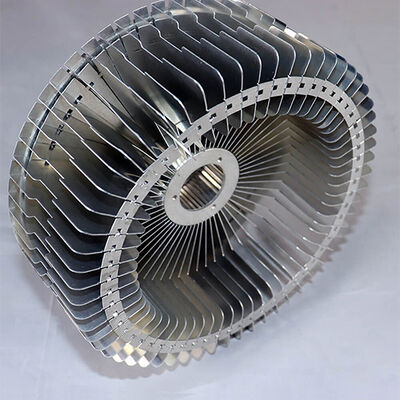 एल्यूमीनियम प्रोफाइल मोटी पंख बकल प्रकार स्टेज लाइट हीट सिंक